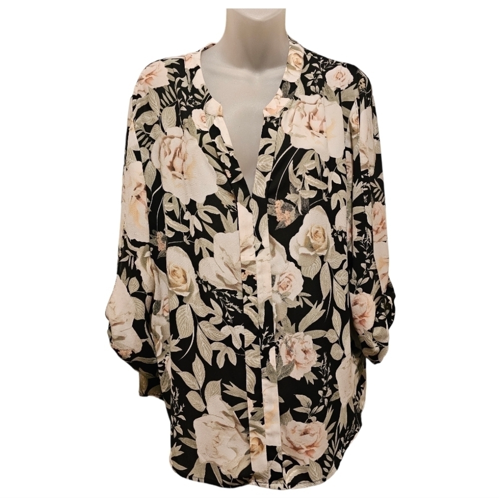 SOHO NY & CO; Women's Floral V-Neck Pleat Front Pullover Blouse, Sz XL
